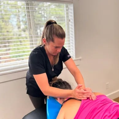 Sparks Mobile Physical Therapy - Kelley Urionaguena - Sparks, NV - Joint Mobilizations